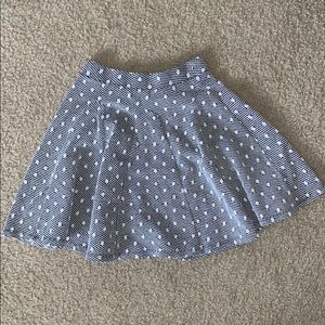 Gray and white American Eagle polka dot skirt